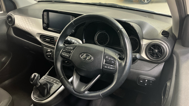 Hyundai i10 1.2 MPi Premium 5dr Auto Petrol Hatchback